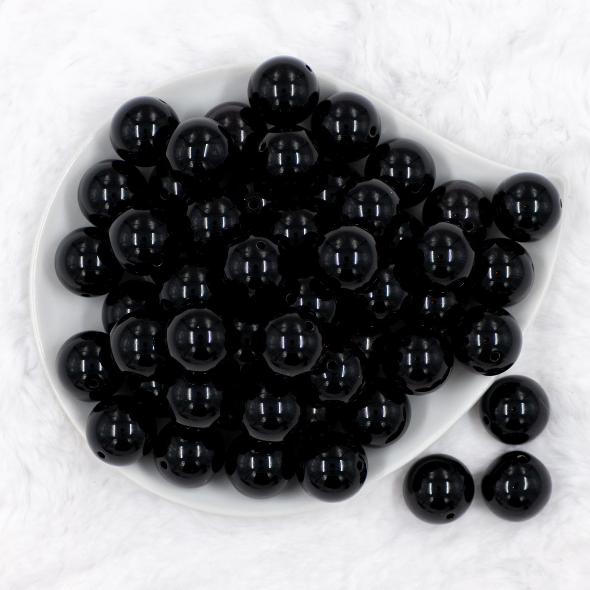 20 pack - 6mm & 8mm Black Plastic Round Beads
