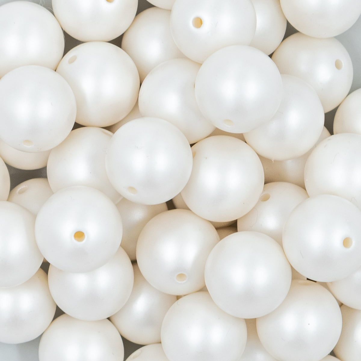 20mm White Matte Pearl Solid Acrylic Bubblegum Beads