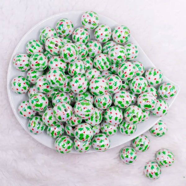 top view of a pile of 16mm Christmas Tree Print Bubblegum Bead
