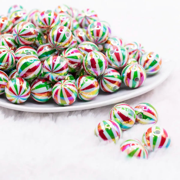 front view of a pile of 16mm Red and Green Peppermint Bubblegum Beads