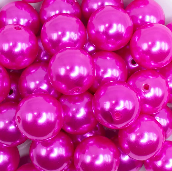 close up  view of a pile of 20mm Hot Pink Faux Pearl Bubblegum Beads
