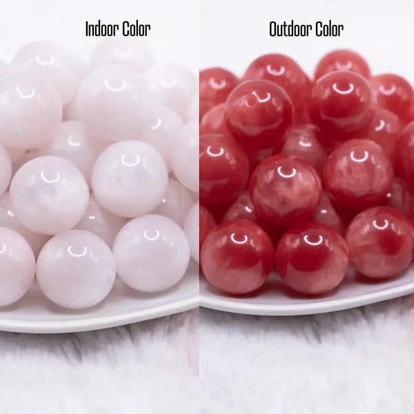 side by side comparison of 20mm Red to Hot Pink Color Changing Bubblegum Beads