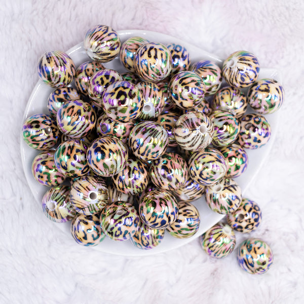 top  view of a pile of 20mm Realistic Leopard Animal AB Print Acrylic Bubblegum Beads