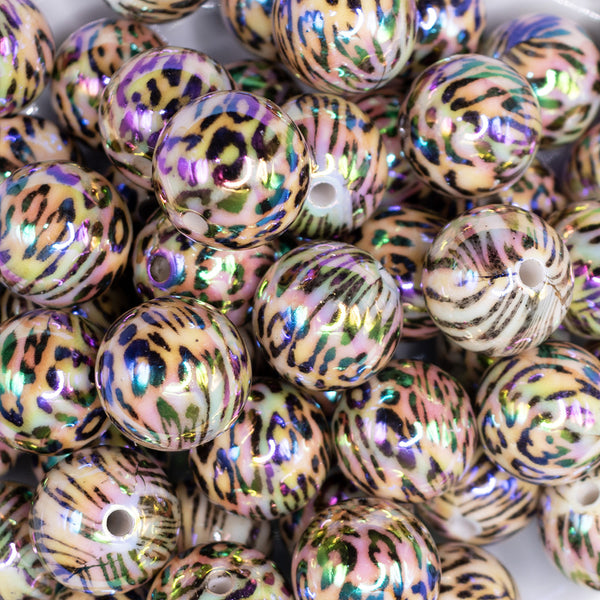 close up  view of a pile of 20mm Realistic Leopard Animal AB Print Acrylic Bubblegum Beads