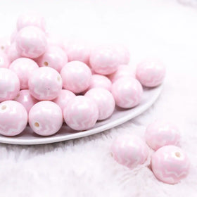 20mm Light Pink Chevron on a White Matte Acrylic Bubblegum Beads