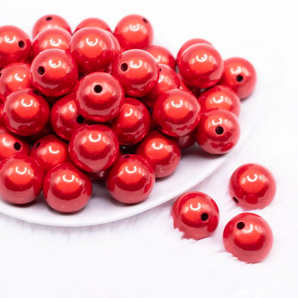 front view of a pile of 20mm Red Miracle Bubblegum Bead