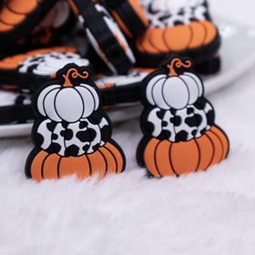 Stacked Pumpkins Silicone Focal Bead Accessory