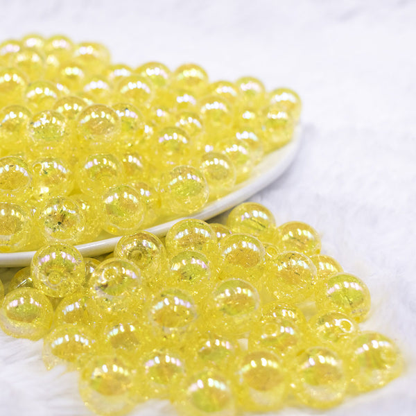 Front view of a pile of 12mm Yellow Crackle Bubblegum Beads