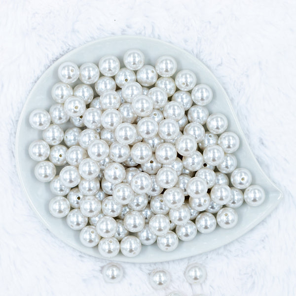 top view of a pile of 12mm White Pearl Acrylic Bubblegum Beads [10 & 20 Count]