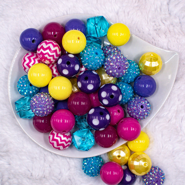Top view of a pile of 20mm BumbleBead Easter Basket 