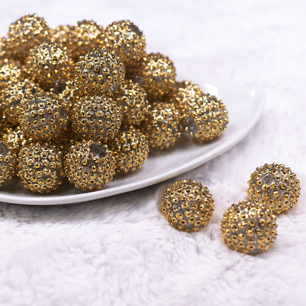 Front view of a pile of 20mm Gold Flower Rhinestone Bubblegum Beads