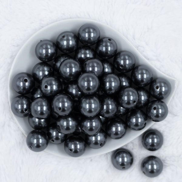 Top view of a pile of 20mm Gun Metal Gray Faux Pearl Chunky Acrylic Bubblegum Beads