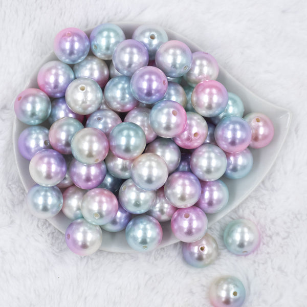 Top View of a pile of 20mm Pastel Ombre Shimmer Faux Pearl Chunky Bubblegum Beads