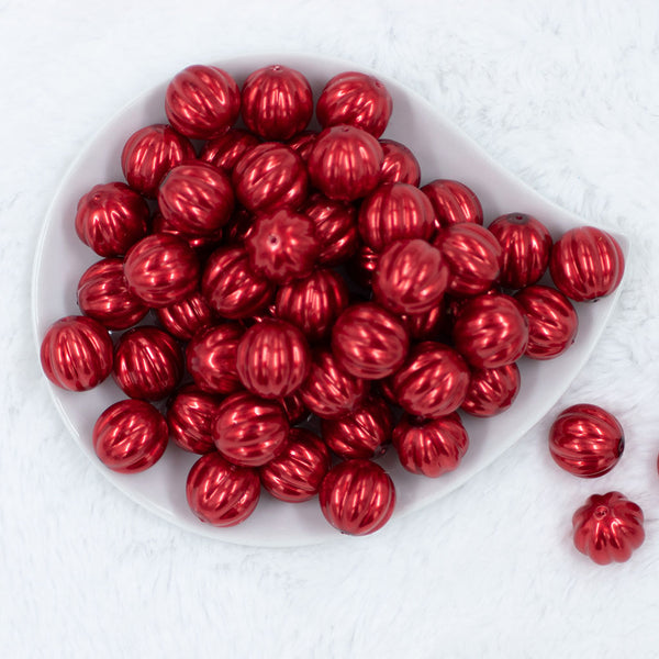 Top view of a pile of 20mm Red Pearl Pumpkin Shaped Bubblegum Bead