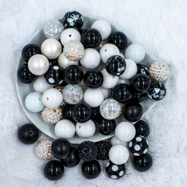 top view of a pile of 20mm Yin/Yang Black & White Chunky Bubblegum Bead Mix [20 & 50 Count]