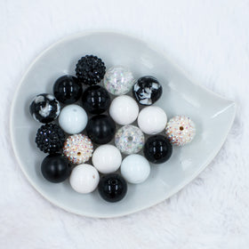 20mm Yin/Yang Black & White Bubblegum Bead Mix-  20 Count