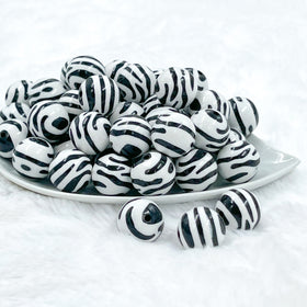 20mm Black & White Zebra Animal Print Bubblegum Beads