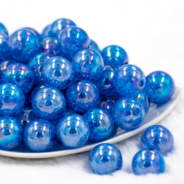 front pile of a pile of 20mm Blue Crackle AB Bubblegum Beads