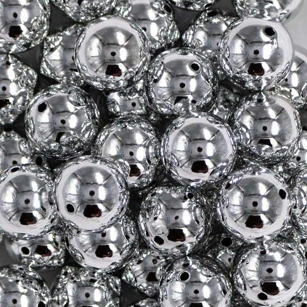 Close up view of a pile of 20mm Reflective Silver Acrylic Bubblegum Beads