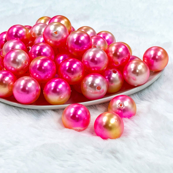 front view of a pile of 20mm Hot Pink Ombre Shimmer Faux Pearl Chunky Acrylic Bubblegum Beads