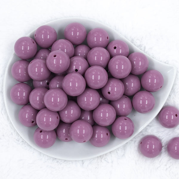 Top view of a pile of 20mm Lilac Purple Solid Chunky Acrylic Bubblegum Beads
