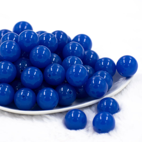 front view of a pile of 20mm Royal Blue 