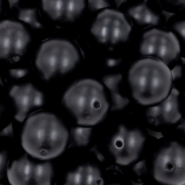 close-up of many 20mm Black Matte Solid Chunky Acrylic Bubblegum Beads