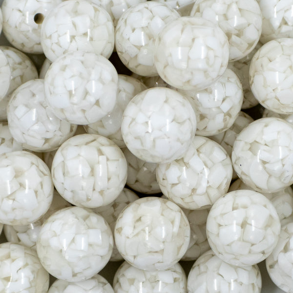 close-up view of a pile of 20mm White Tablet Acrylic Chunky Bubblegum Beads