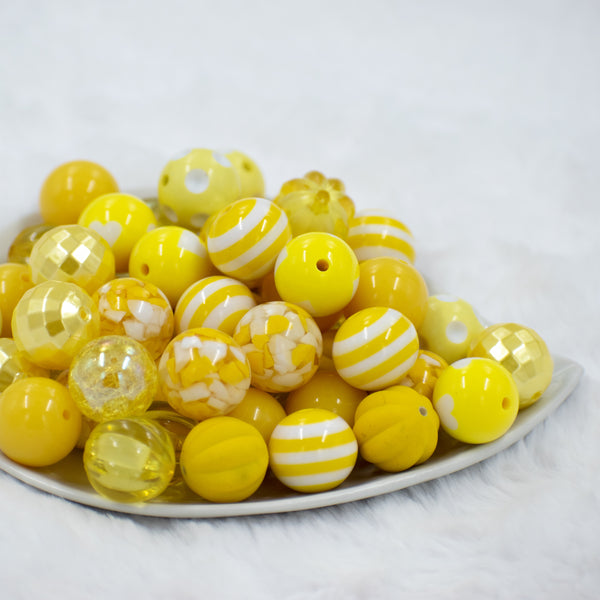 Front view of a pile of 20mm Yellow Submarine Chunky Acrylic Bubblegum Bead Mix [50 Count]