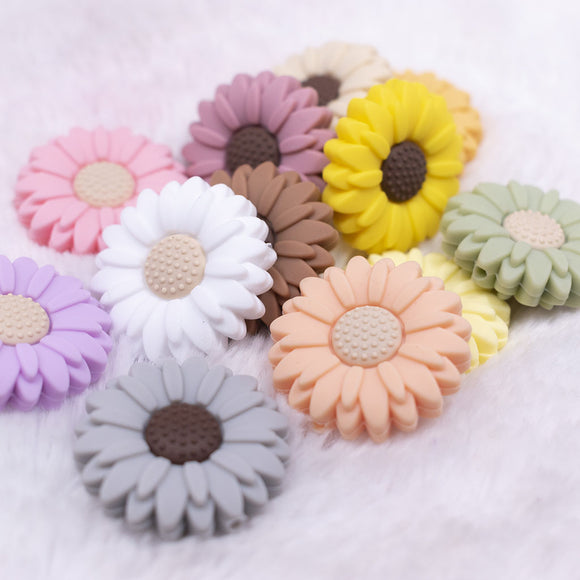 30mm Silicone Daisy Focal Beads