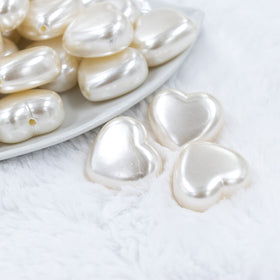 27mm Ivory Pearl Heart Acrylic Bubblegum Beads
