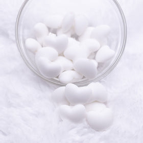 20mm White heart silicone bead